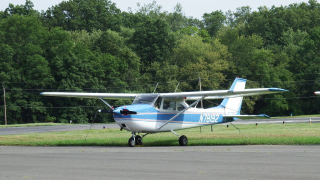 Cessna Skyhawk (N78192)