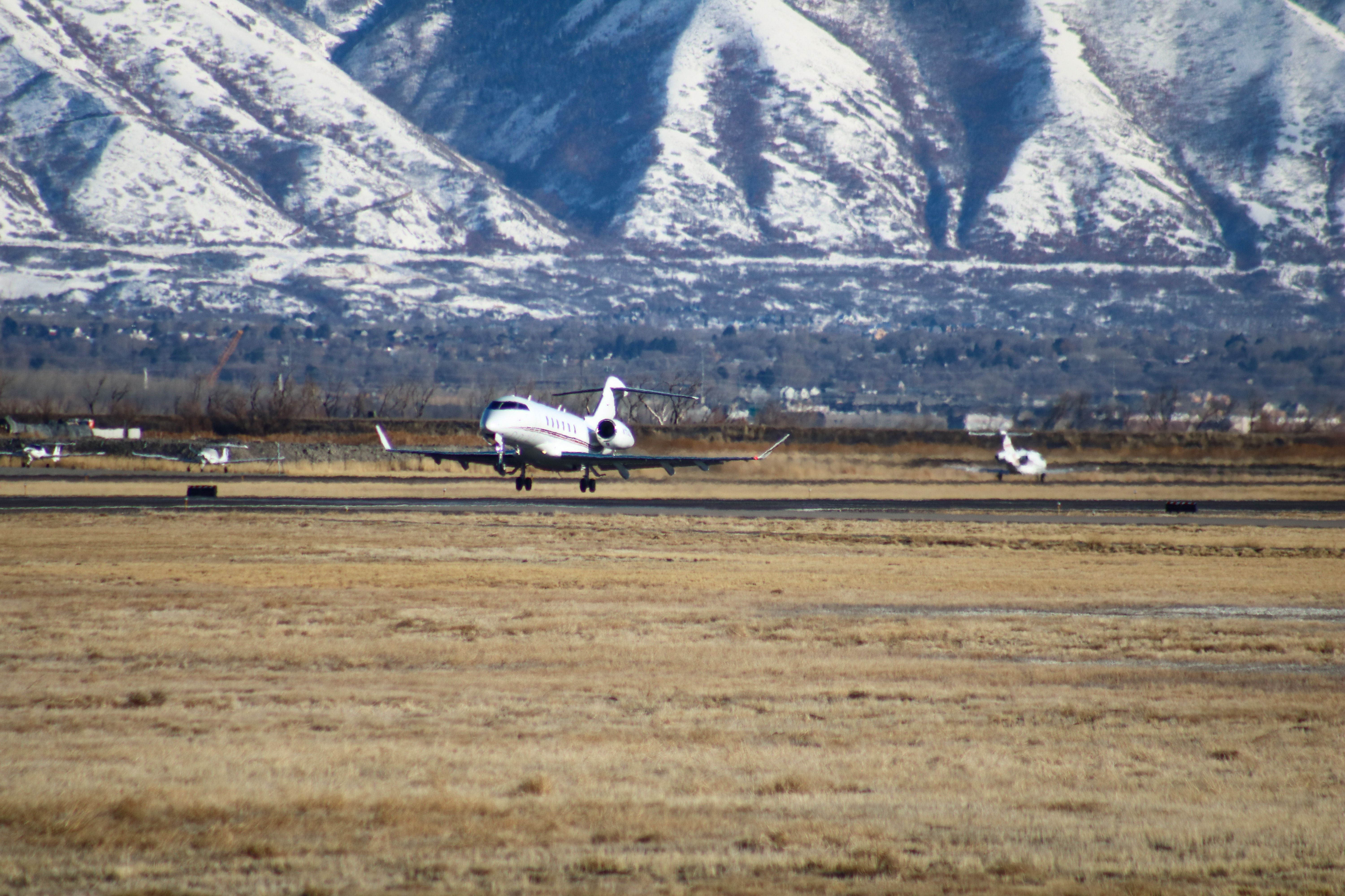 Canadair Challenger 350 (N776QS)