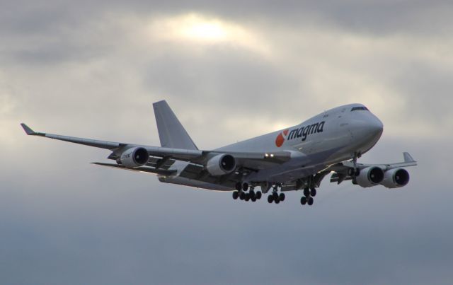 Boeing 747-400 (TF-AKD) - Coming in to GSP on Thanksgiving Eve 11/22/23.
