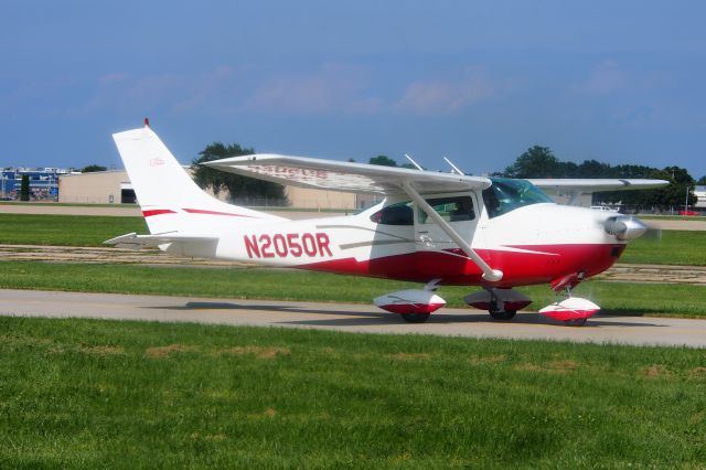 Cessna Skylane (N2050R)