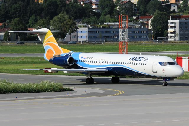 Fokker 100 (9A-BTD)