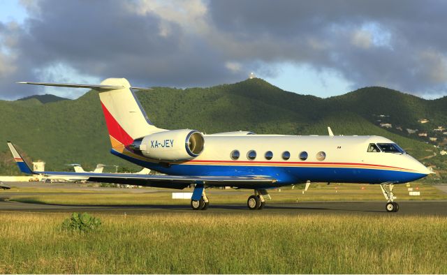 Gulfstream Aerospace Gulfstream IV (XA-JEY)