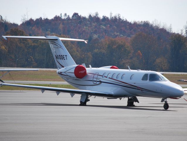 Cessna Citation CJ4 (N400ET) - SET AIR LLC at KJQF - 11/14/12