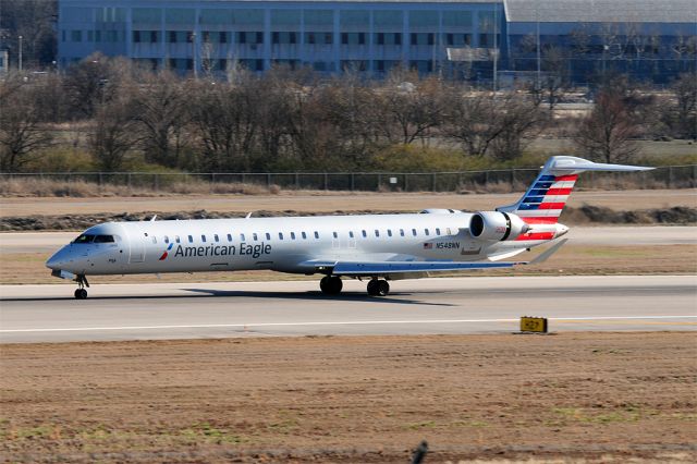 Canadair Regional Jet CRJ-900 (N548NN) - Storck returns to Birmingham!