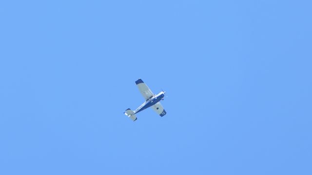 Cessna Skyhawk (N937ER)