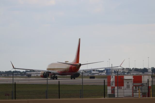 Boeing 737-700 (N711HK) - 4/22/23 SWA B737-7 in retro paint "Herb Kelleher" lines up for departure Rwy 18L