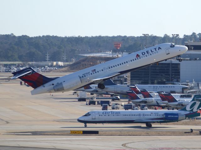 Boeing 717-200 (N978AT)