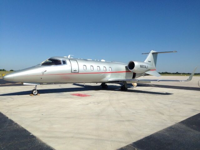 Learjet 60 (N60AJ)