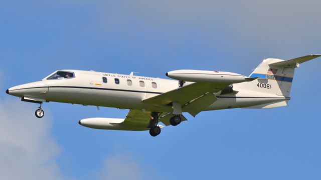 84-0801 — - USAFE C-21 on short finals r/w 24