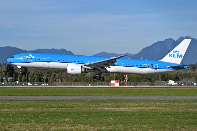 Boeing 777-200 (PH-BVN)