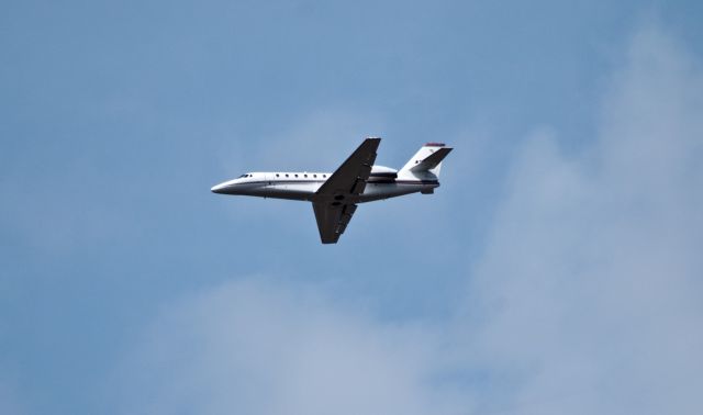 Cessna Citation Sovereign (EJA315) - 4 mile final 24