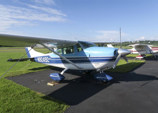 Cessna Skylane (N92492) - The Skylane is one of the best personal travel aircraft.
