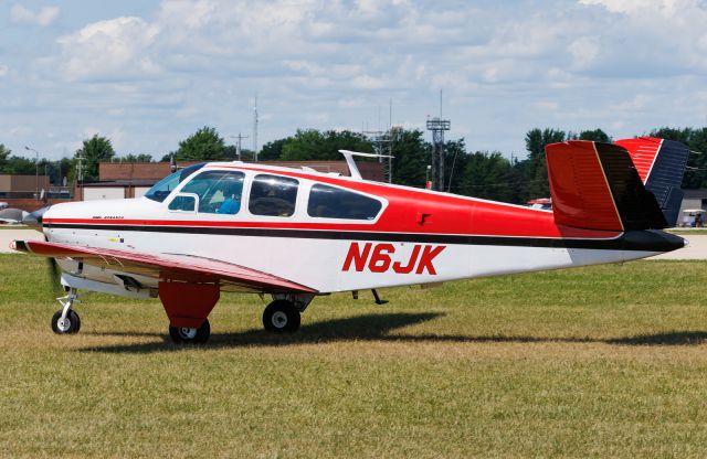 Beechcraft 35 Bonanza (N6JK)