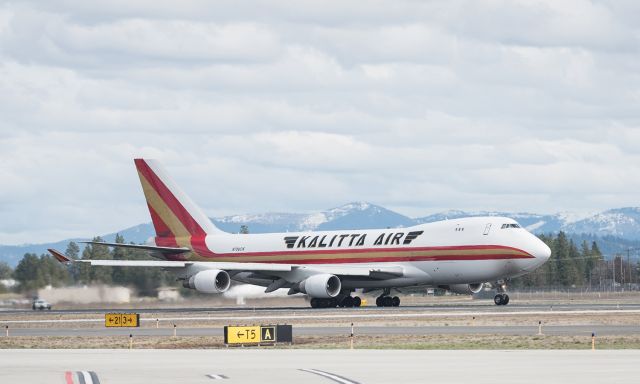 Boeing 747-200 (N706CK) - BY-LEO LEONCHIK