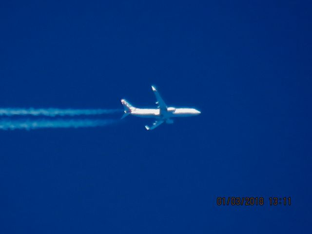 Boeing 737-800 (N939NN)