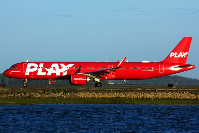 Airbus A321neo (TF-PLB)