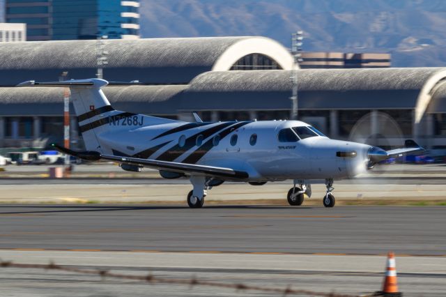 Pilatus PC-12 (N7268J)