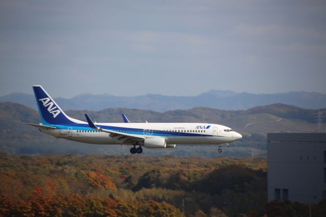 Boeing 737-800 (JA62AN)