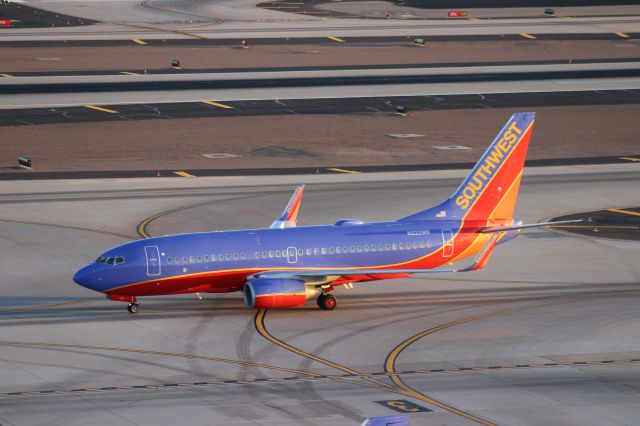 Boeing 737-700 (N222WN)