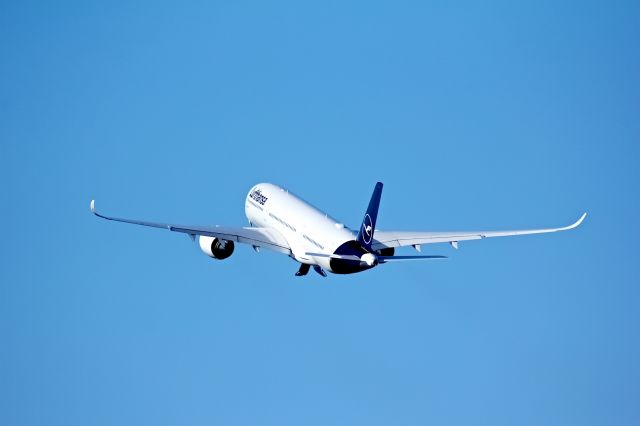 Airbus A350-900 (D-AIXK)