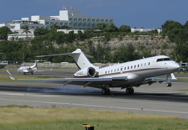 Bombardier Global 5000 (CS-GLZ)