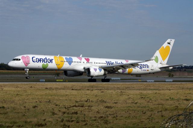 BOEING 757-300 (D-ABON)