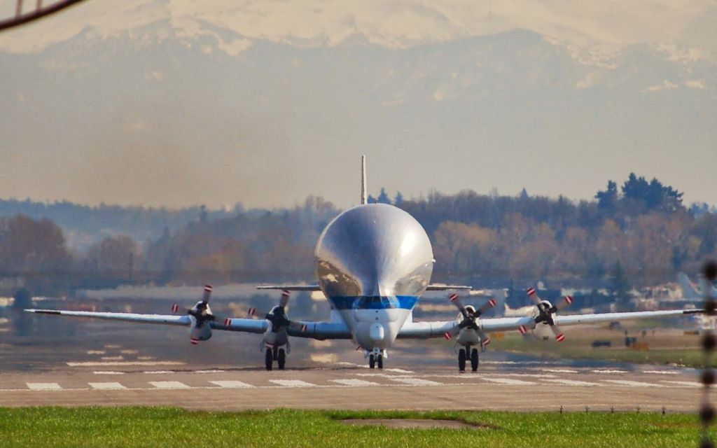 Aero Spacelines Super Guppy (N941NA)