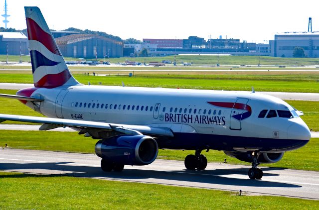 Airbus A319 (G-EUOE)
