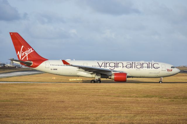 Airbus A330-200 (G-VMNK)