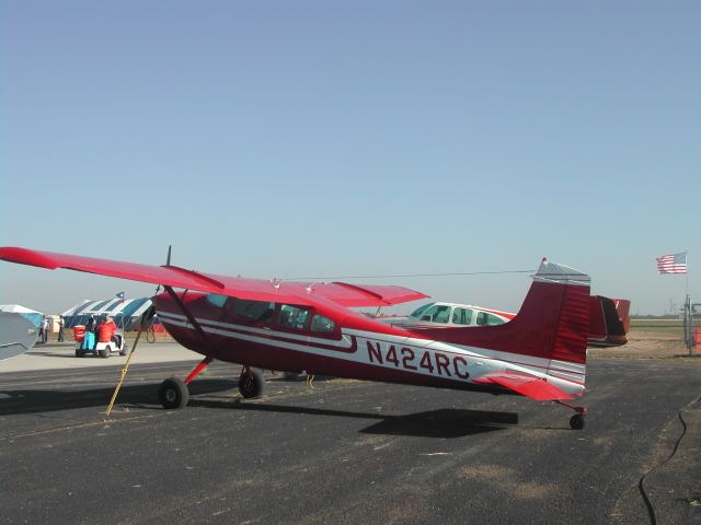 Cessna Skywagon (N424RC)