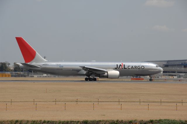 BOEING 767-300 (JA633J) - Departure at Narita Intl Airport 16R on 2008/3/29
