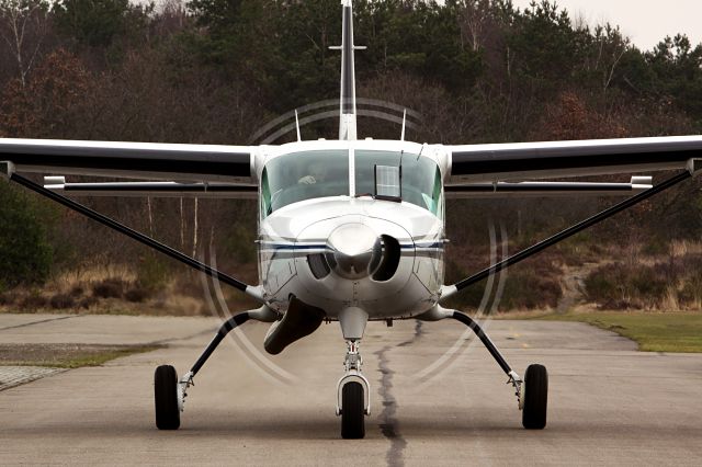 Cessna Caravan (N208PC)
