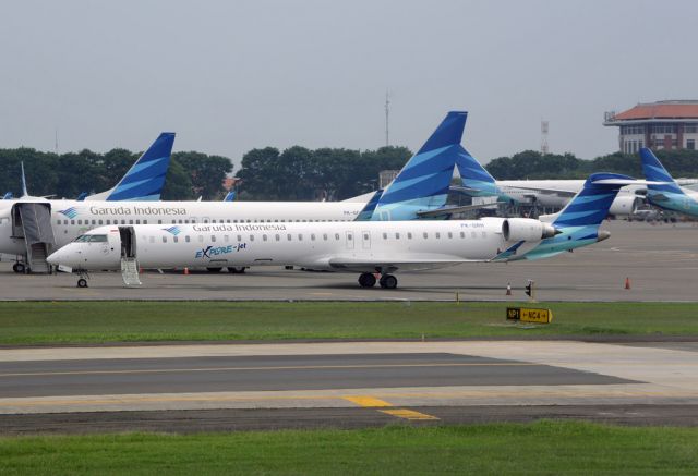 Bombardier CRJ-1000 (PK-GRH)