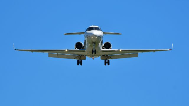 Hawker 800 (N315JL) - Raytheon Hawker 850XP Approaching Runway 32 at New Bedford Regional Airport (27-May-2021)