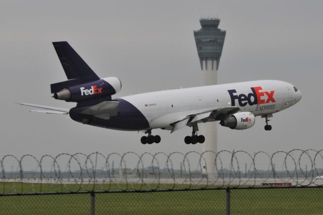 McDonnell Douglas DC-10 (N68053) - Landing 5-L at IND on 06-04-16