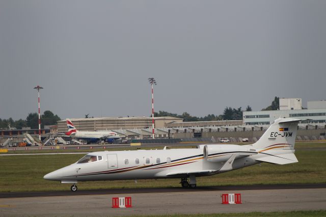 Learjet 60 (EC-JVM) - SEEN 02-09-2016