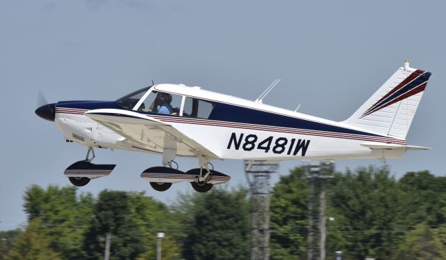 Piper PA-24 Comanche (N8481W) - Airventure 2017