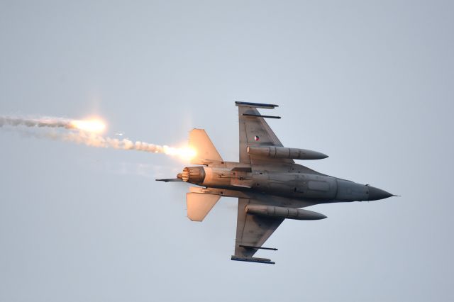 Lockheed F-16 Fighting Falcon — - Luchtmachtdagen 2016, Leeuwarden Netherlands