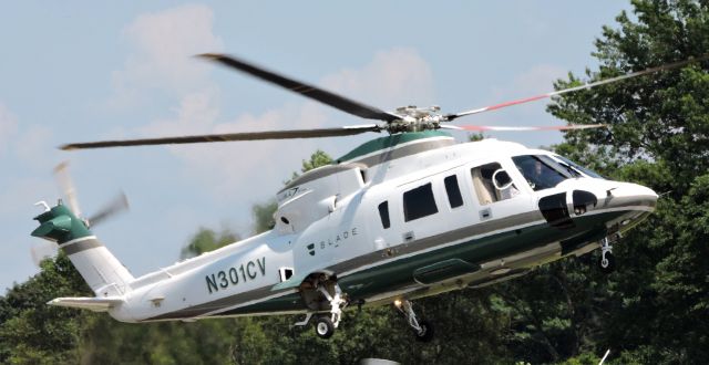 Sikorsky S-76 (N301CV) - This 2007 Sikorsky Helo seconds from landing, summer 2019.