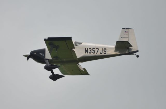 Vans RV-7 (N357JS) - Final approach to runway 36 at Oshkosh Airventure 2018