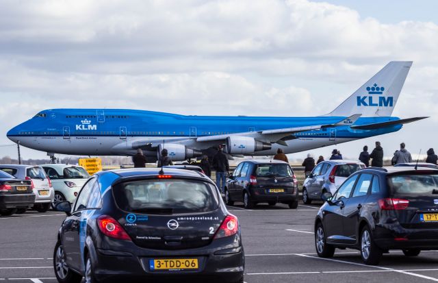 Boeing 747-400 (PH-BFG)