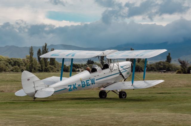 OGMA Tiger Moth (ZK-BEW)