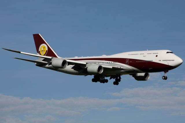 BOEING 747-8 (VQ-BSK)