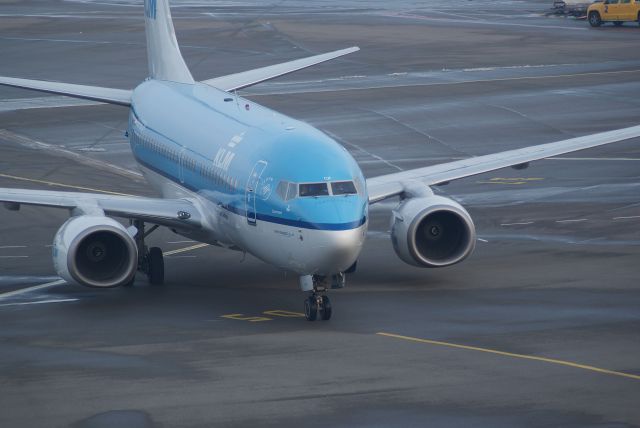 Boeing 737-700 (PH-BGM) - KLM B737-7K2 cn39255