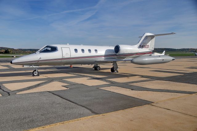 Learjet 35 (N48ES) - Seen at KFDK on 10/30/2010.