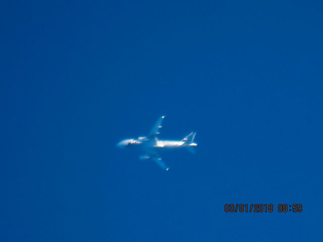 Airbus A319 (N527NK)