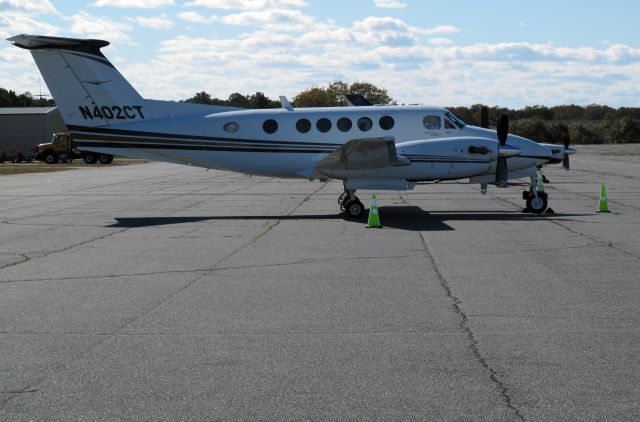 Beechcraft Super King Air 200 (N402CT)