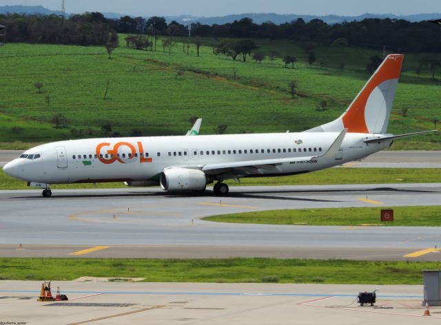 Boeing 737-800 (PR-HSW)