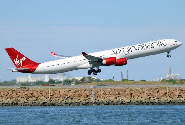 Airbus A340-600 (G-VRED)