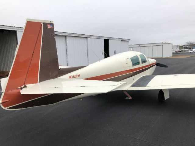 Mooney M-20 (N9686M)